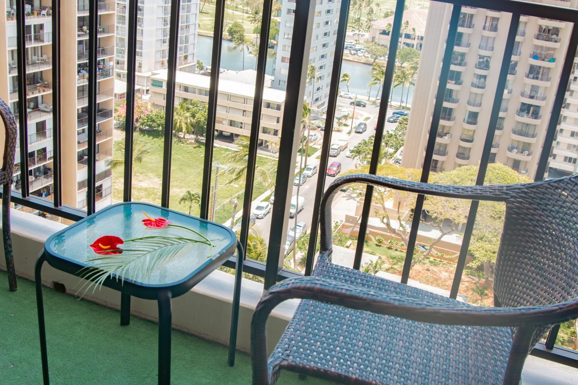 Mountain View Condo W/ King-Size Bed, Free Parking Honolulu Dış mekan fotoğraf