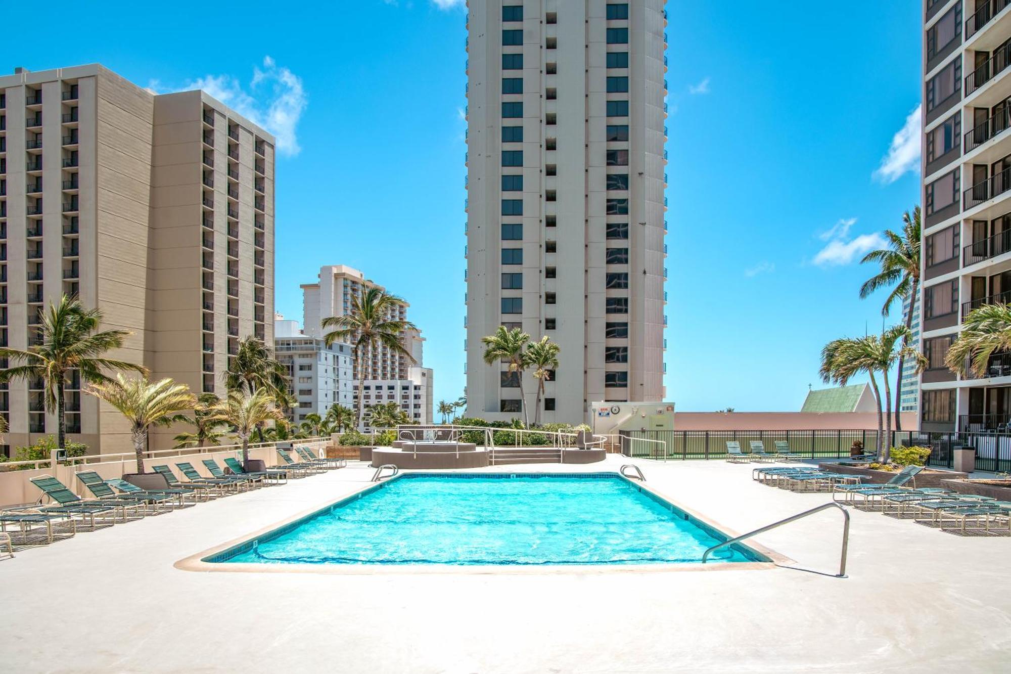 Mountain View Condo W/ King-Size Bed, Free Parking Honolulu Dış mekan fotoğraf